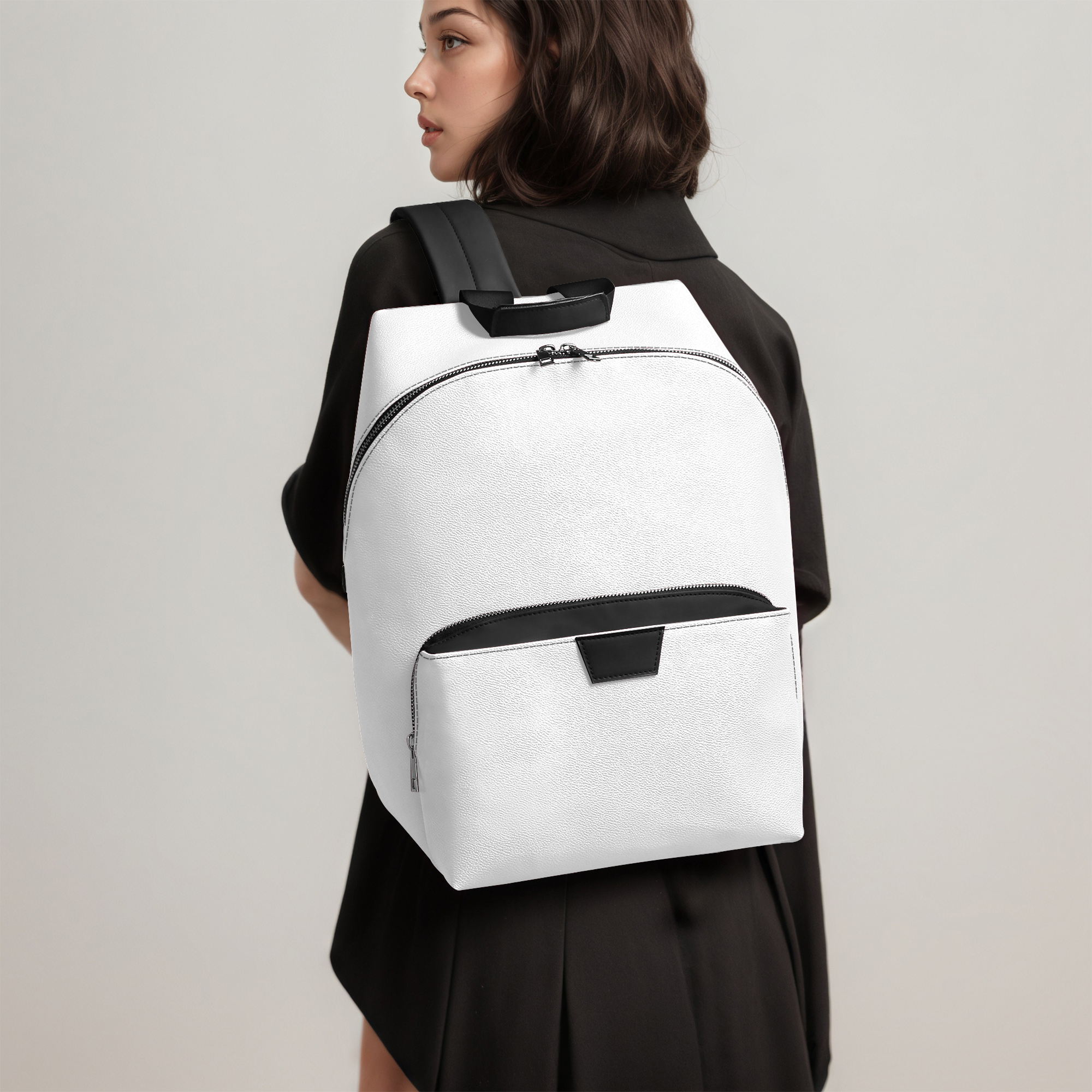 Zipper-up Leather Backpack